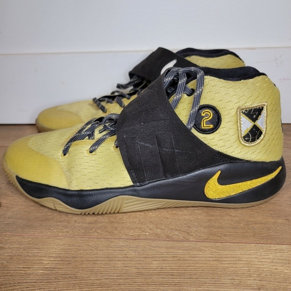 NIKE KYRIE 2 ALL STAR GAME PATCH 835943-307 SIZE 6.5Y FREE SHIPPING